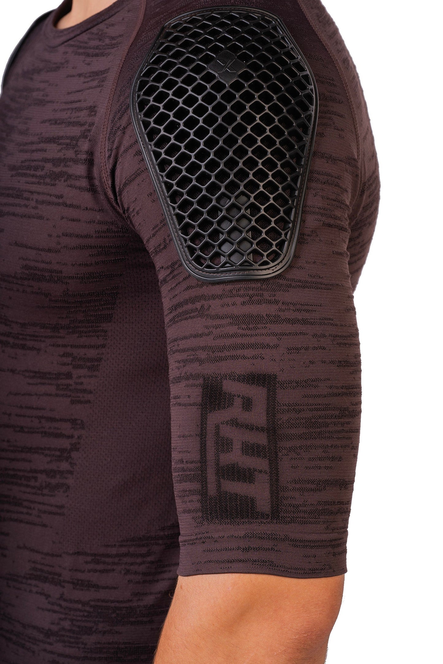 // NEW // Extra Base layer with CE Level 2 shoulder pads